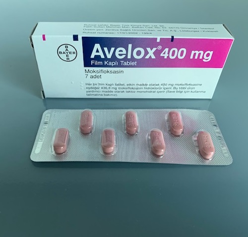 Thuốc kháng sinh Avelox 400mg hộp 7 viên