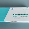 Thuốc hạ mỡ máu Lipitor 40mg hộp 30 viên